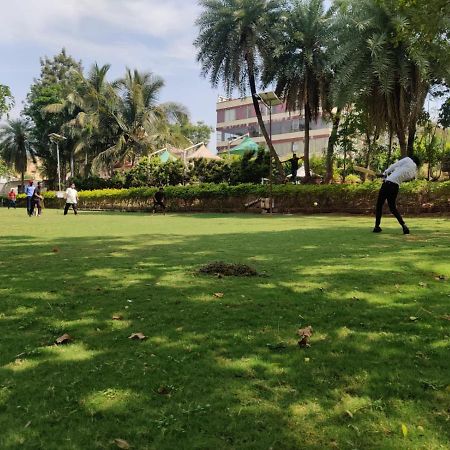 The Garden Asia Resort Bangalore Exteriör bild